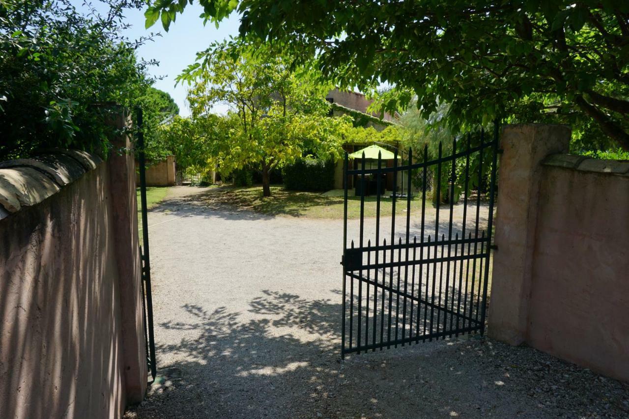 La belle histoire Gîte Ventoux Bédoin Extérieur photo